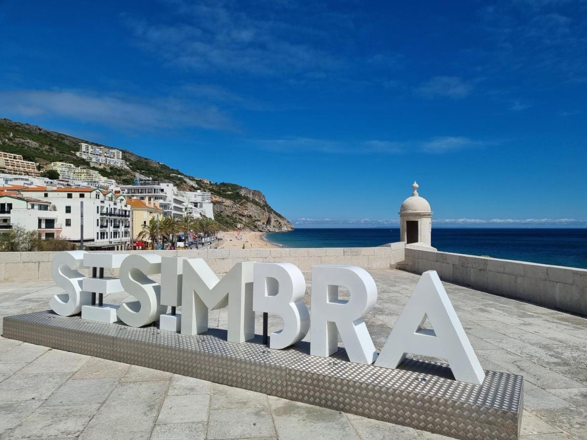 Casa Mar E Sol, New Apartment Near The Beach With Balcony Sesimbra Luaran gambar